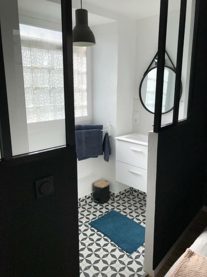 Appartement Au Coeur Du Quartier Historique Vannes Exteriör bild