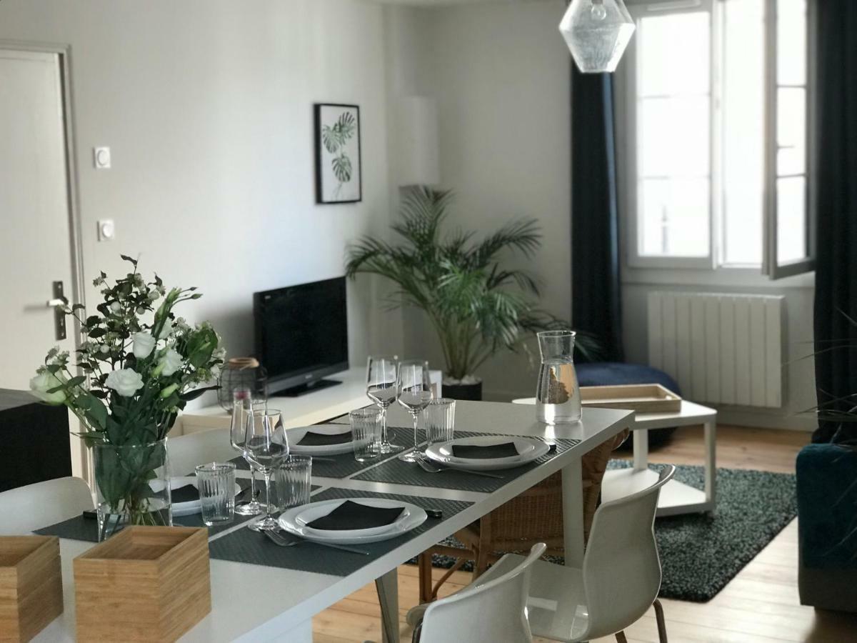 Appartement Au Coeur Du Quartier Historique Vannes Exteriör bild